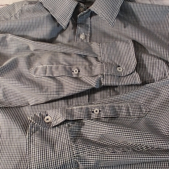 UNTUCKit Large Button down Checkered Gingham Green Blue White Button Down Shirt - Picture 15 of 16